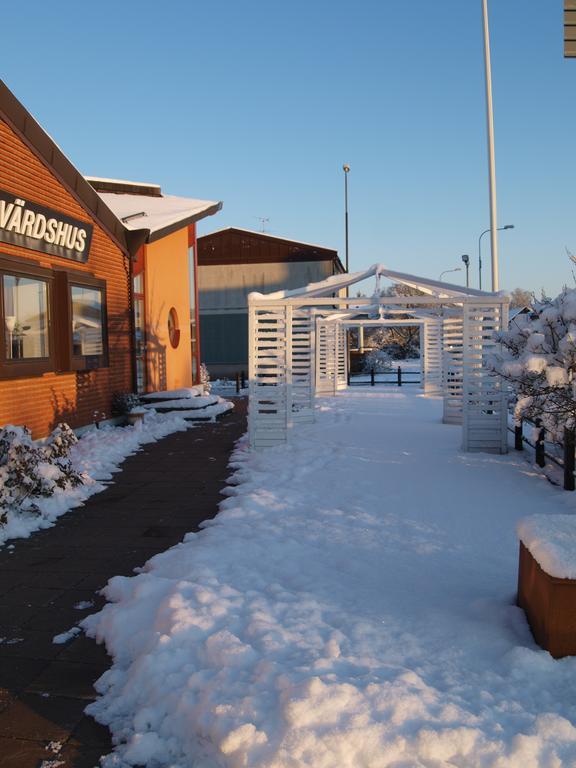 Haga Vaerdshus Hotel Hillerstorp Exterior photo